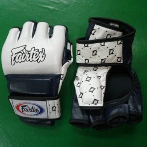 Fairtex ultimate sparring and clinching gloves for MMA and Muay Thai (Blue and white)