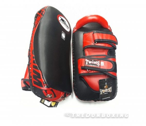 KPL-12 Twins Special Curved Kick Pads Black and Red KPL-12